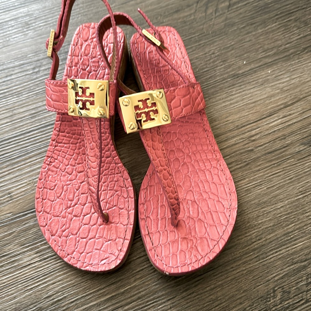 Tory burch sandals